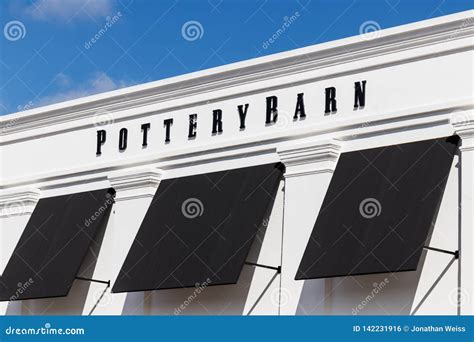 Shop Pottery Barn Teen's travel school bags including duffle bags, backpacks, lungs bags, beach. . Pottery barn indianapolis